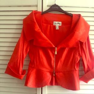 Joseph ribcoff beautiful top never worn